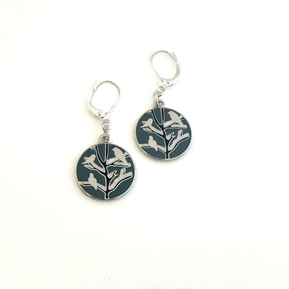 メタルネックレス　グッゲンハイムミュージアムで購入 JEWELRY – Guggenheim Museum